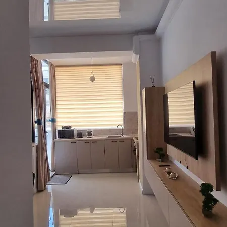 شقة Ianis Mamaia Nord Năvodari